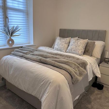 שפילד Cosy Ensuite Bedroom I 5Min Walk From Bramall Lane Stadium מראה חיצוני תמונה